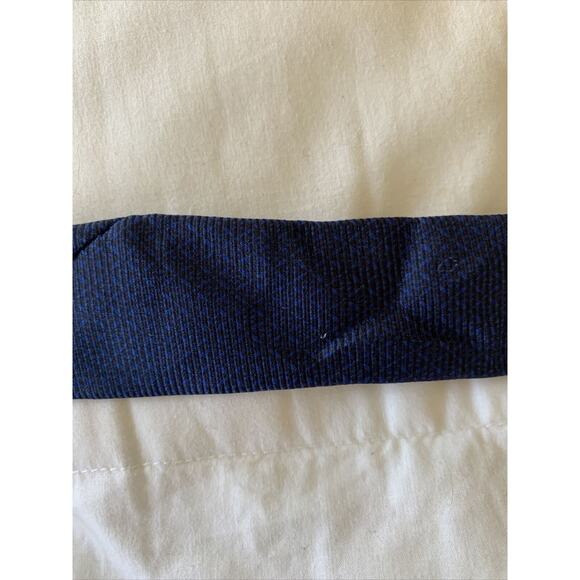 TOMMY HILFIGER‎ Men's Yellow Blue 100% Silk Tear Drop Neck Tie USA Made - Picture 8 of 8